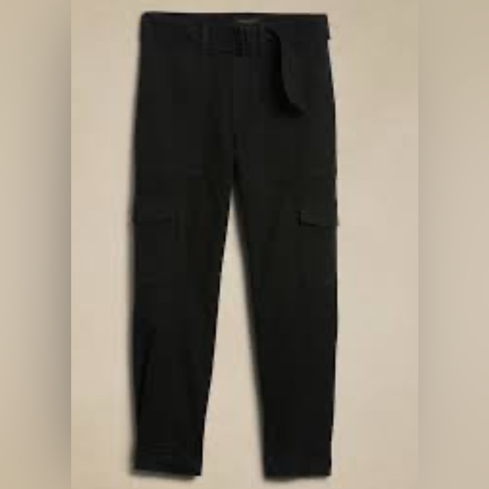 BANANA REPUBLIC SLIM REFINED STRETCH CARGO PANT Black Cargo Pants